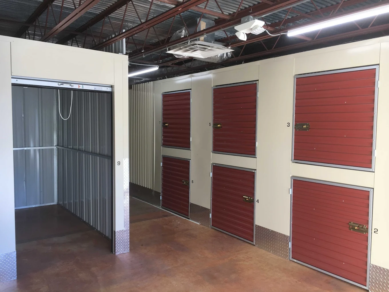 Jack in the Box Mini Storage 1381A Blountstown St Tallahassee, FL 32304